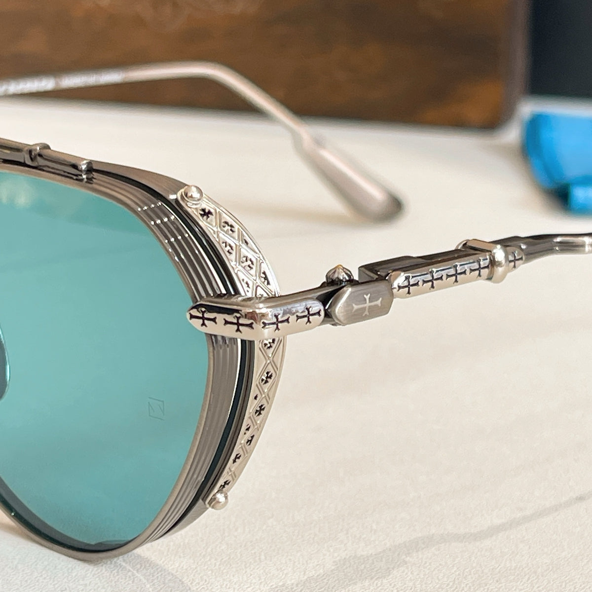 New hot HD lenses Full frame design 8 colors sunglasses