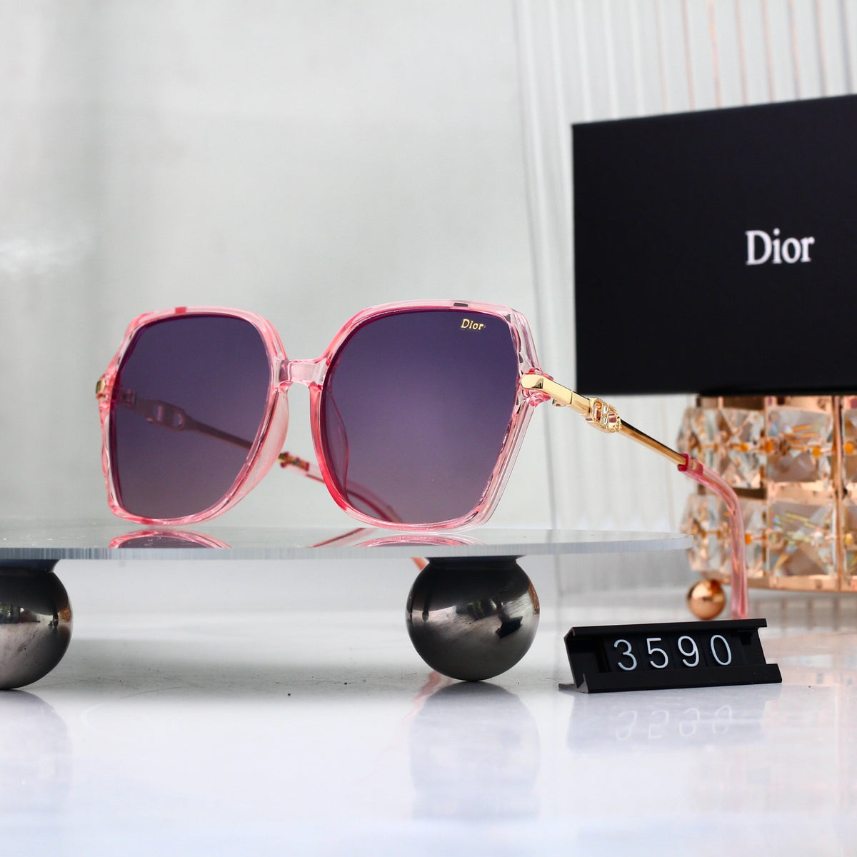 4 colors New hot HD lenses Full frame design sunglasses 3590