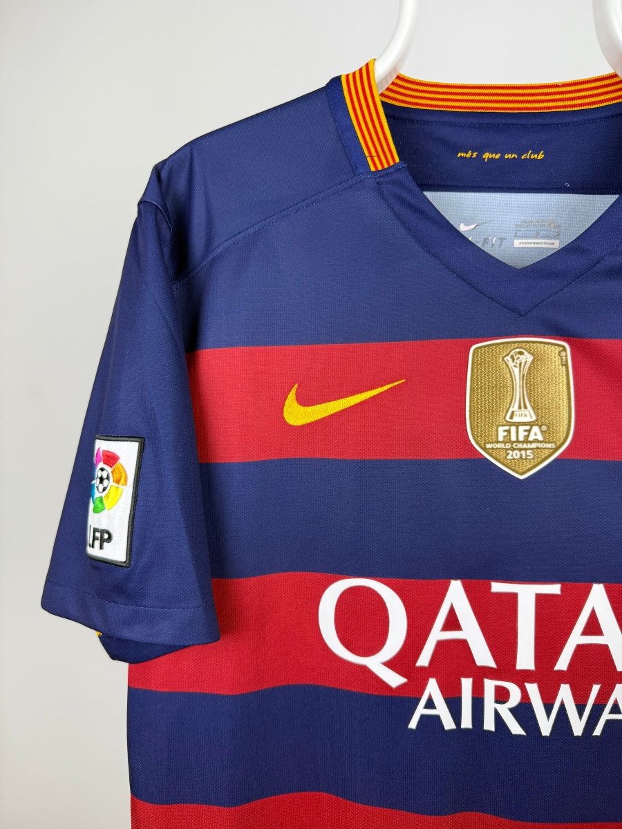 Lionel Messi - FC Barcelona 2015/16 home shirt 🇦🇷